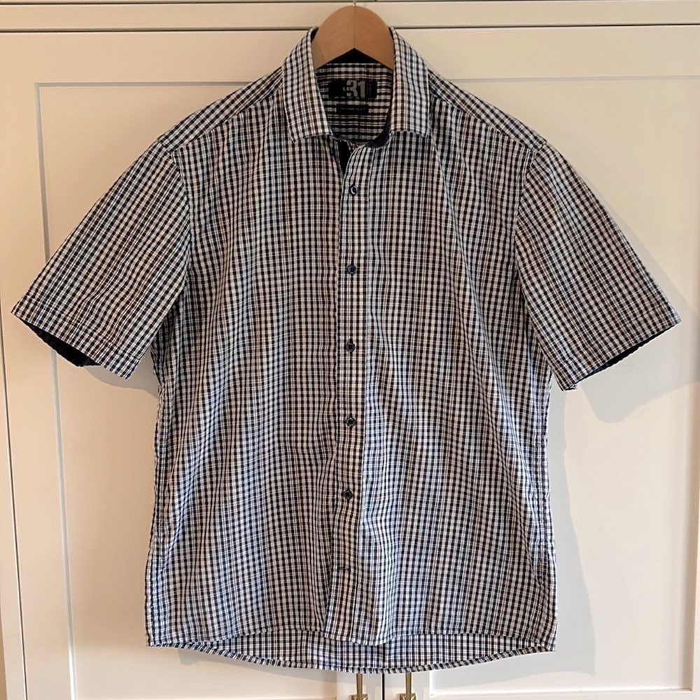 Le 31 by Simons Short Sleeves Button Down Casual plaid Navy shirt Size Medium